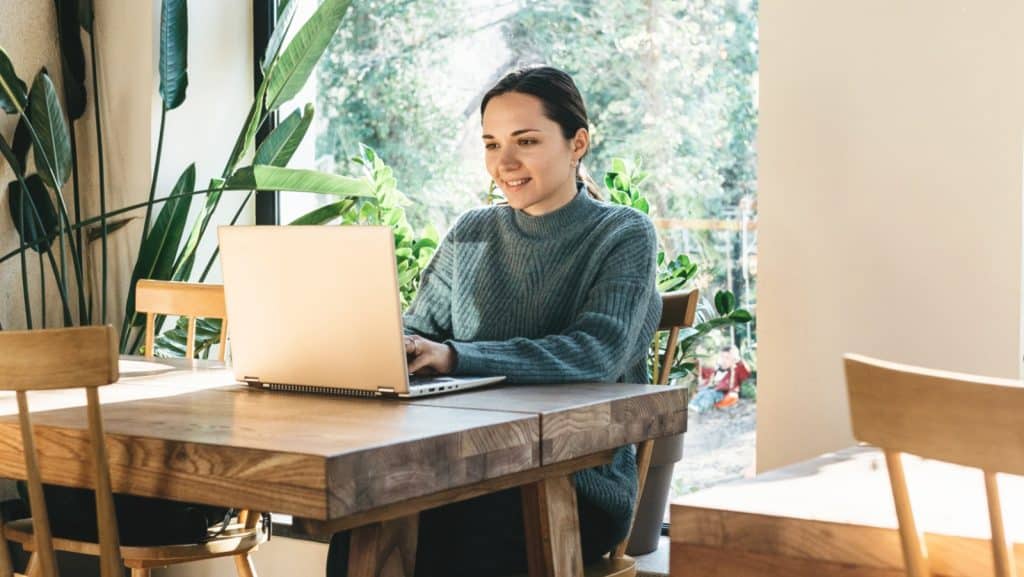 Resumes for Remote-First Roles: Highlighting Your Digital Communication and Collaboration Skills